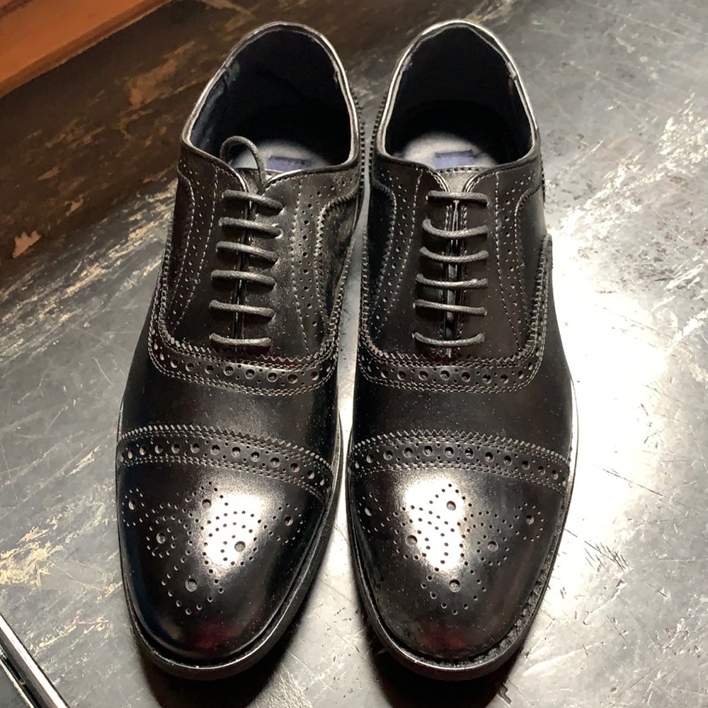 Mens dress shoes